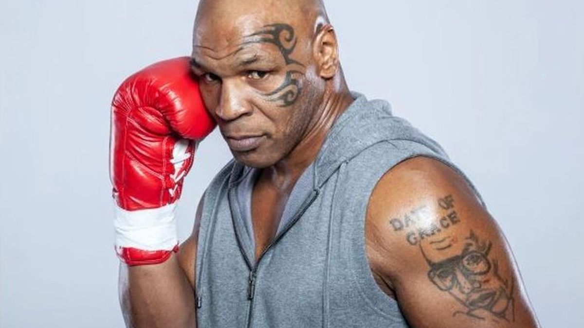 Mike Tyson di Tengah Kontroversi Sirkus Tinju yang Semakin Digemari