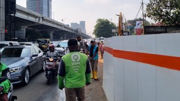 TB Simatupang Road Congested Due To Pipe Galian, Transportation Agency Asks Residents To Find Other Routes