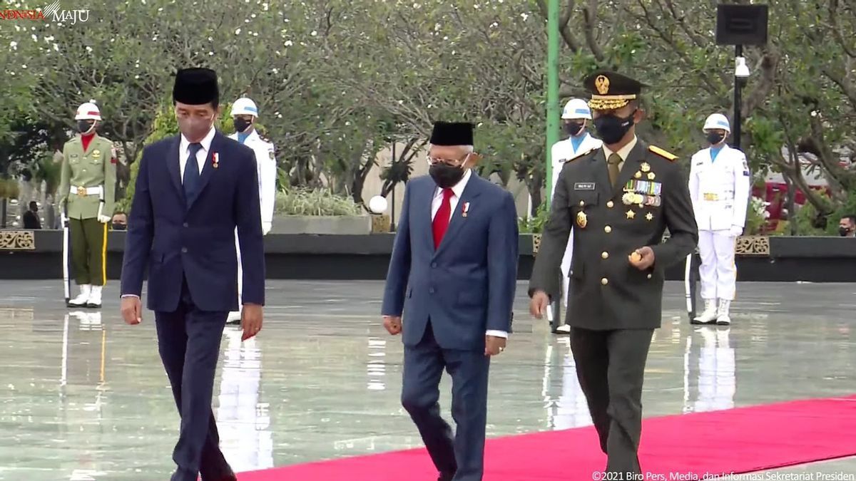 Didampingi Ma’ruf Amin, Jokowi Pimpin Upacara Peringatan Hari Pahlawan di TMP Kalibata