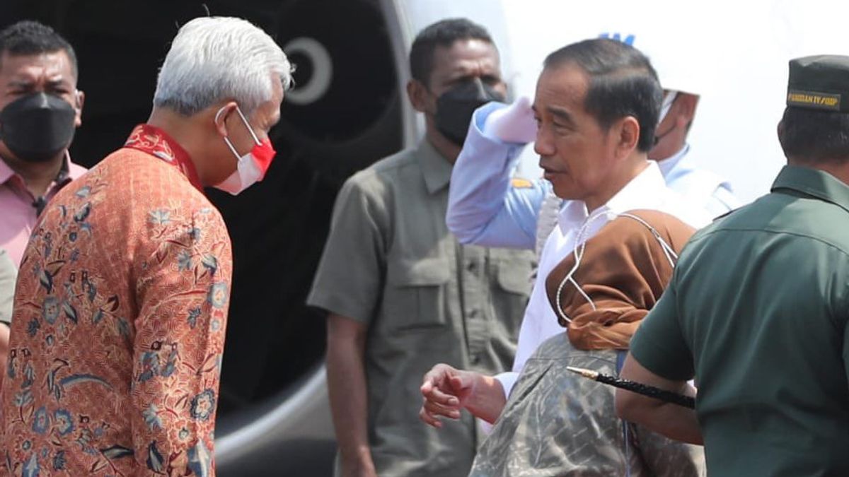 Canda Ganjar To Jokowi After Kaesang Lancar's Wedding: Don't Forget To Drink Herbal Medicine Hehehe