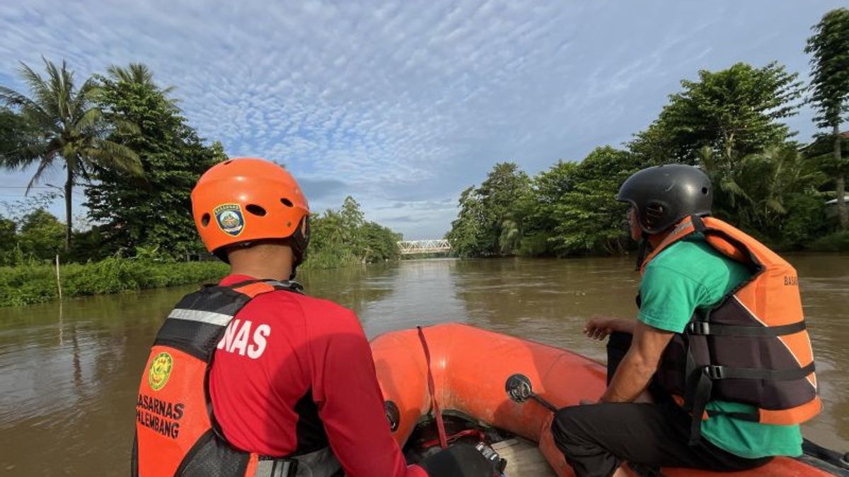 SAR Cari Bocah 7 Tahun Hilang Usai Mandi Bareng Nenek di Sungai Komering Sumsel 