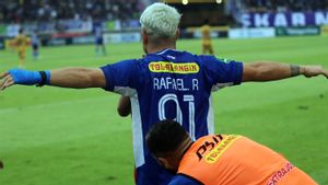 Persebaya, Ujian Perdana Tim Promosi PSIM Yogyakarta