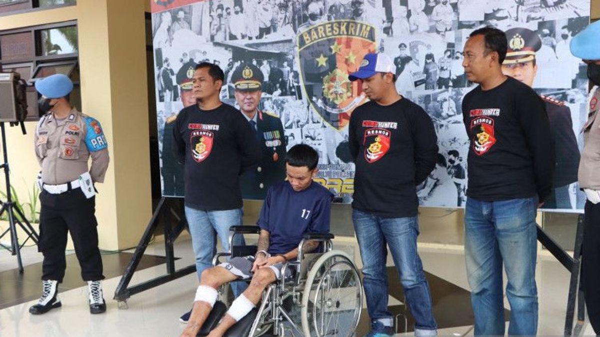 Tebas Leher Warga Bandung, Remaja Tanggung Anggota Geng Motor yang Melawan Saat Ditangkap Didor!