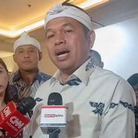 Dedi Mulyadi Pastikan Penandatanganan Hari Ini: Rata-rata UMK Jabar Rp3,5 Juta