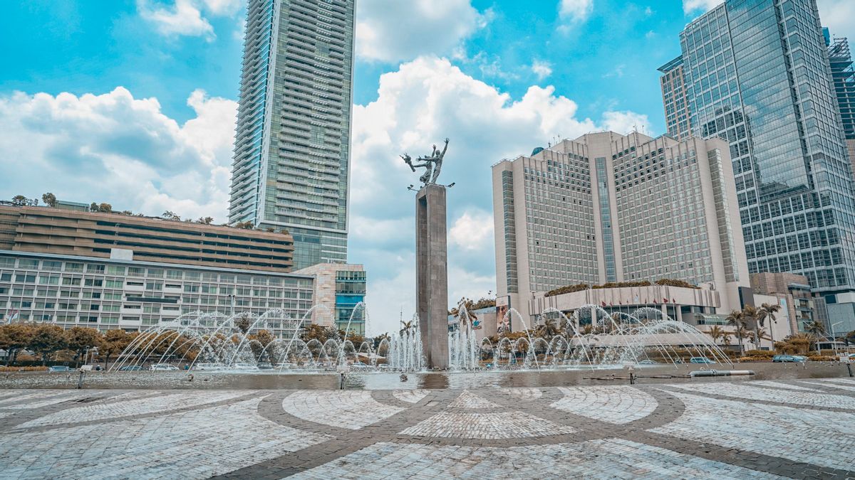 Elderly Try Yourself In The HI Roundabout Pool During CFD, Here's The Condition Now