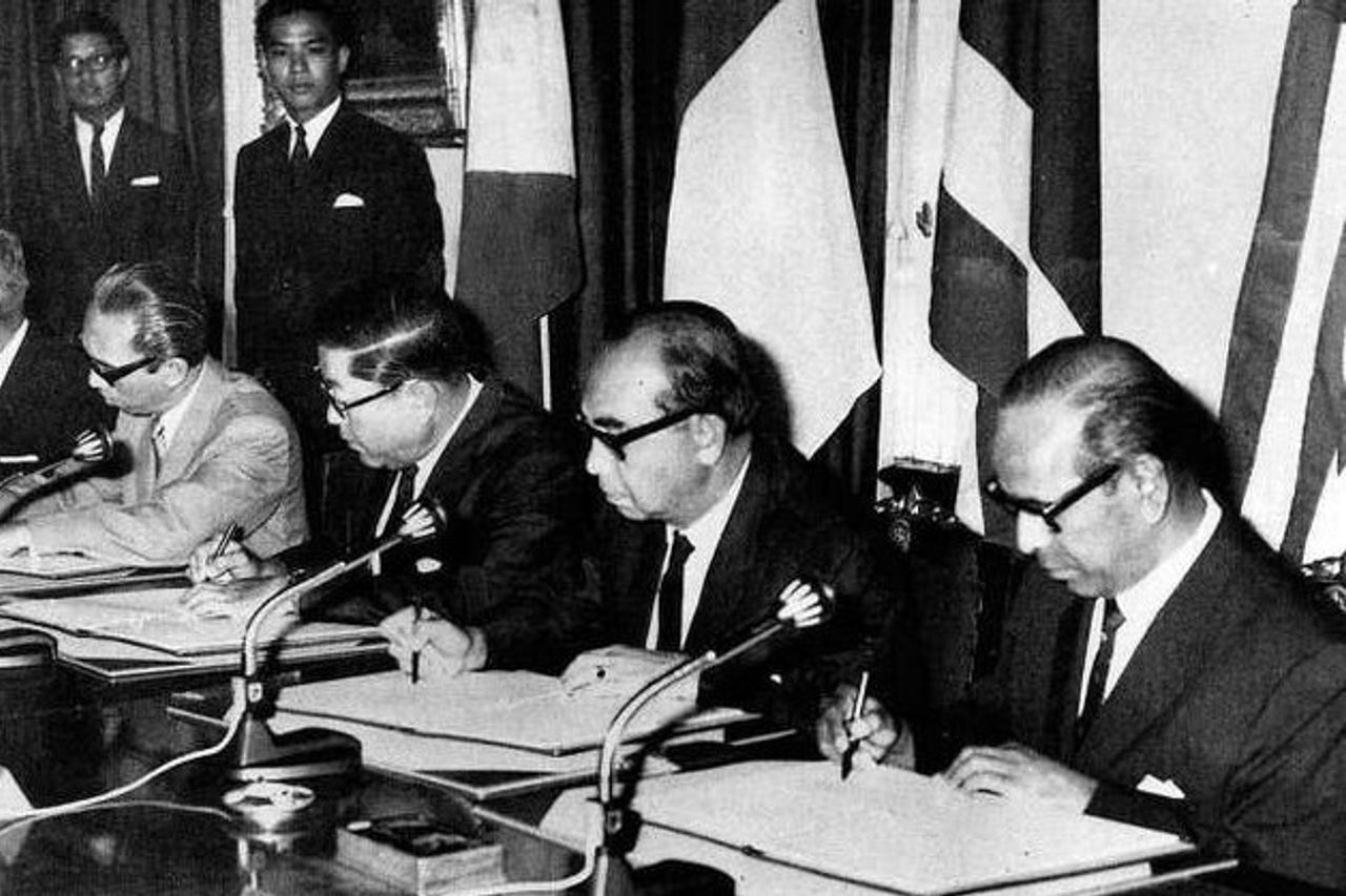 インドネシア、歴史におけるクアラルンプール宣言、1971年11月27日