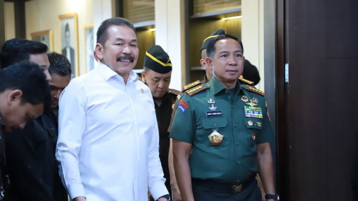 النائب العام: يتلقى تقاعد القوات المسلحة الإندونيسية المساعدة بعد قضية أسابري رامبونغ