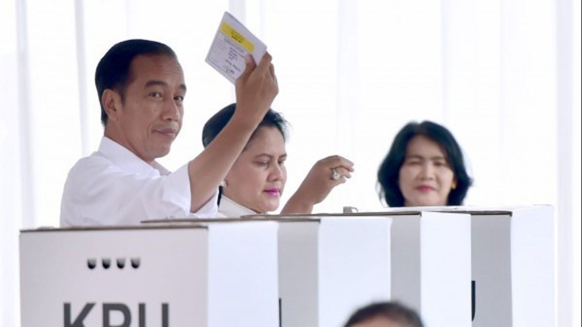 Jokowi Asks The Constitutional Court To Be A Fair Referee During The 2024 Election