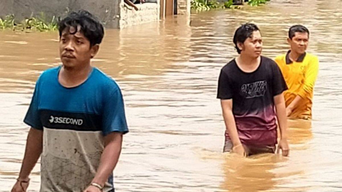 BPBD NTB:西ロンボク島で最悪の洪水が発生し、その場所は3つのサブ地区に広がった