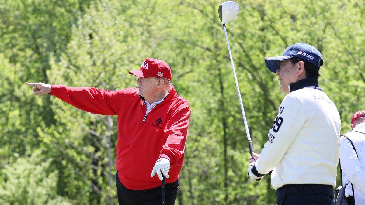 South Korean President Yoon Suk-yeol Golf Training For Possible Competing With Donald Trump