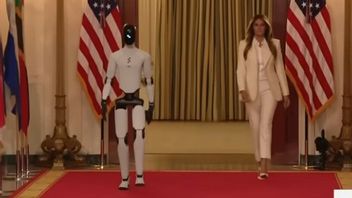Melania Trump Tampilkan Robot Humanoid di Gedung Putih, Gagasan Guru AI Mengemuka