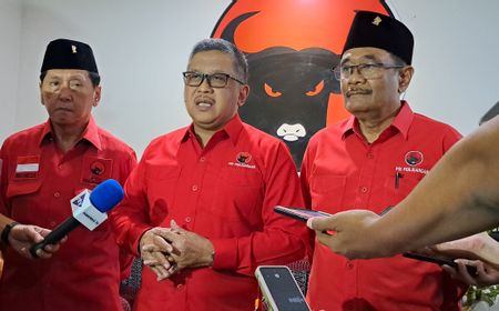 Minta Pidato 'Ibu-ibu Pengajian' Disimak Utuh, Hasto Sebut Megawati Juga Ikut Pengajian