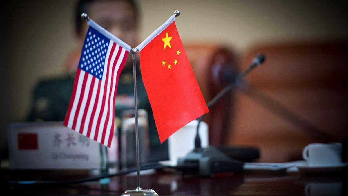 紛争につながる可能性のある誤算を防ぐために、米国と中国の最高司令官は仮想会議を開催しました