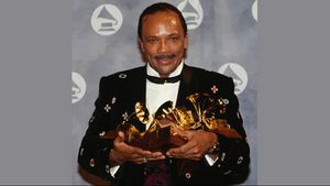 Perjalanan Musik Quincy Jones: Bertemu Ray Charles hingga Produser Album Terbaik Michael Jackson