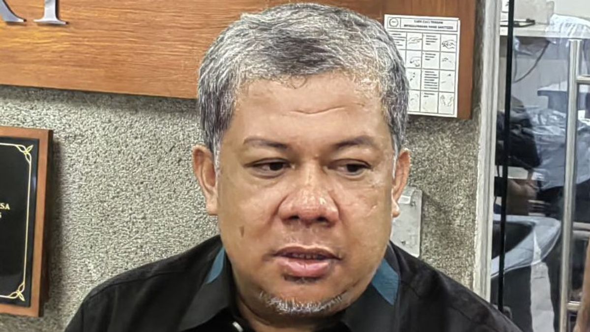 Fahri Hamzah Surprised And Questions The Public Don't Want To Choose Gibran