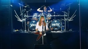 Dave Mustaine Usir Sekuriti Konser Megadeth: Saya Benci Perundung