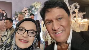 Depression After Marissa Haque's Departure, Ikang Fawzi Chooses To Calm Himself With Umrah