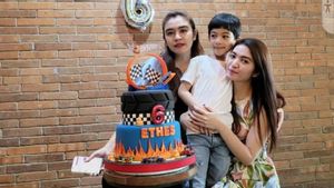 Sederhana, 3 Potret Jan Ethes Cucu Presiden Jokowi Ulang Tahun Saat Gibran Positif COVID-19