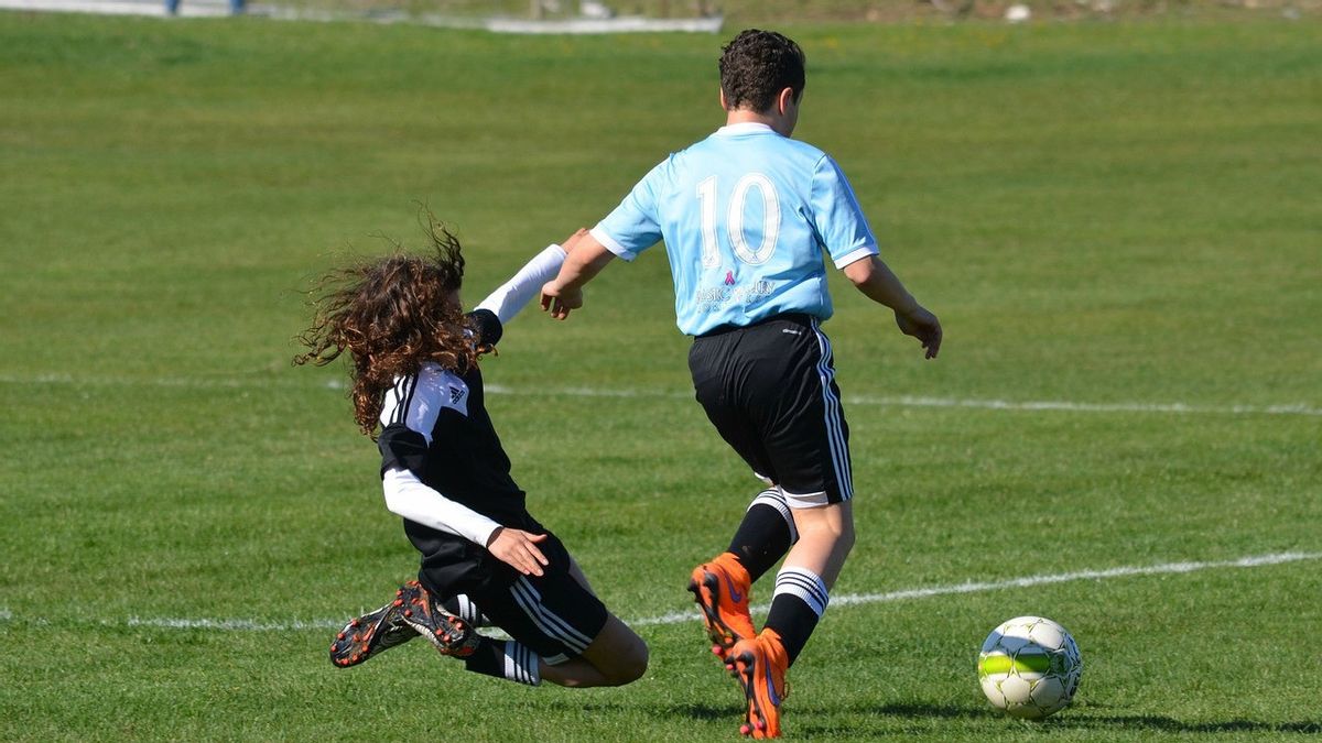 What Is Sliding Tackle? Check Out Understanding And How To Do It