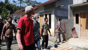 Ganjar Pranowo Siapkan Ratusan Rumah Layak Huni Bagi Warga Miskin