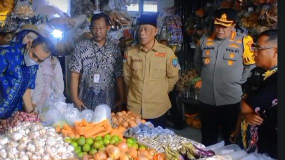 Inspeksi Pasar, Bupati Bulungan Pastikan Harga Kebutuhan Pokok Masih Wajar 