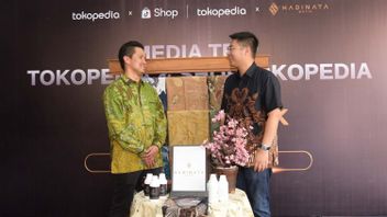 The Trend Of Buying Local Products Through Tokopedia And ShopTokopedia Increases