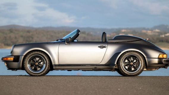 保时捷911 Speedster 1989 售出,售价高达48亿印尼盾