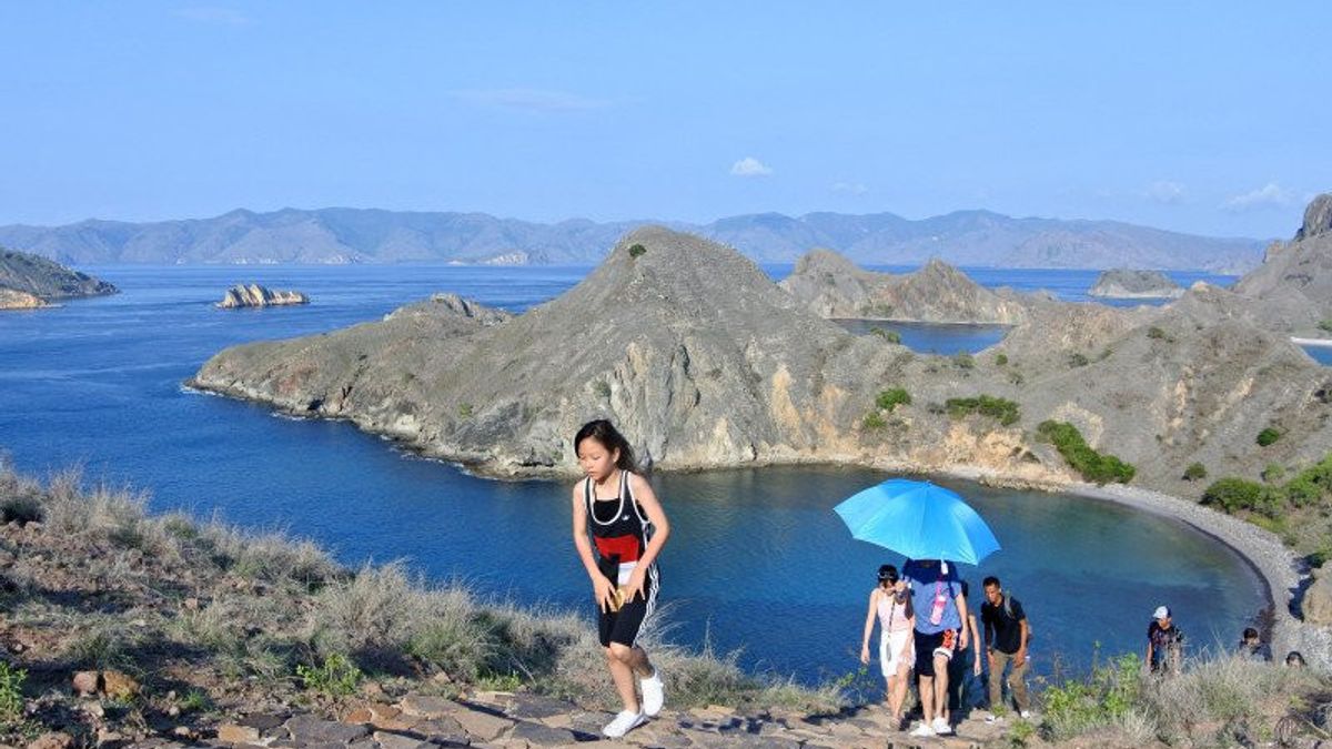 الفترة 2017-2020، السياح الأجانب يسيطرون على زيارة جزيرة كومودو