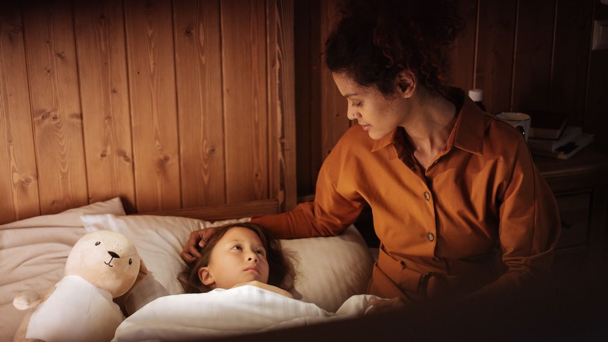 Mampu Tingkatkan Hubungan Emosional, Ucapkan 5 Kalimat Ini Sebelum Anak Tidur