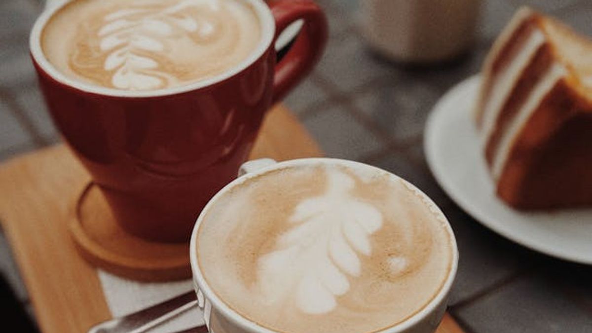 Bisa Bahaya bagi Tubuh, Kenali Obat yang Tak Boleh ‘Ditemani’ Secangkir Kopi Pagi