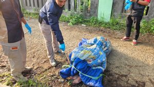 Agak Beda Kali Ini, Mayat Dalam Kasur Ditemukan di Tangerang, Kakinya Menyumbul Keluar dari Gulungan