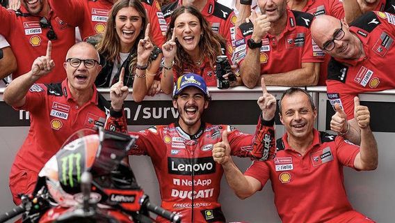 彼の2023 MotoGPチームメイトフランチェスコ・バニャイアについて話す:誰でも、問題なし