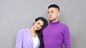 Revand Narya Bantah 因欺凌而与Faby Marcelia离婚