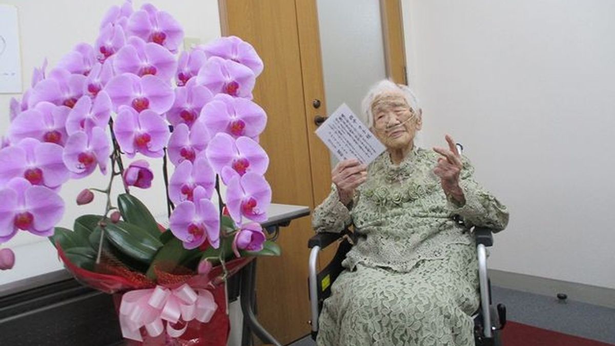 Kane Tanaka的肖像，世界上年龄最大的日本女性，死于119岁