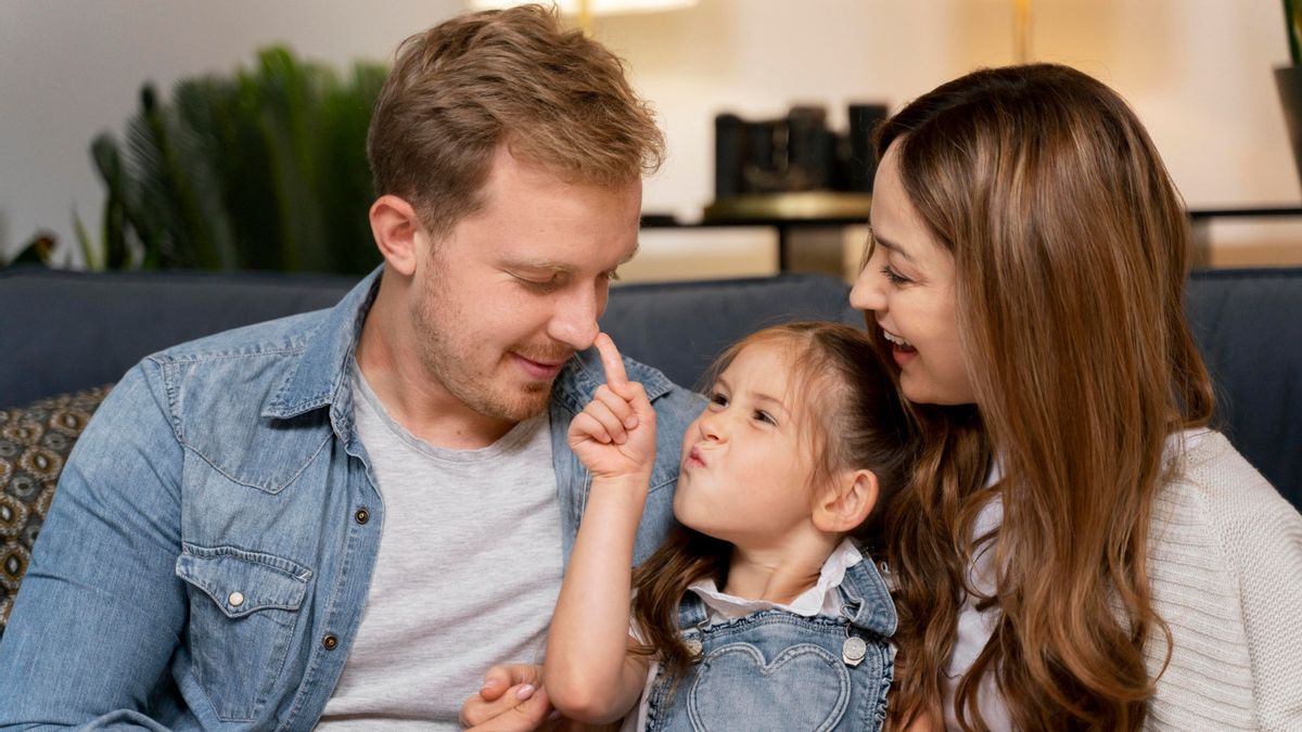 Parents Ask Their Children A Lot, It Turns Out To Be Beneficial For These 7 Reasons