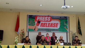Tim Tabur Kejaksaan Tangkap Buronan Korupsi di Padang