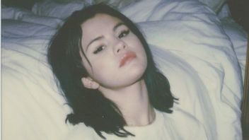Refleksi Kehidupan Selena Gomez dalam Album <i>Rare</i>