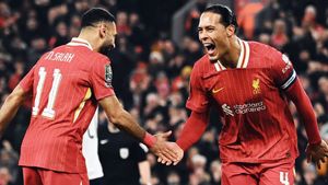 Arne Slot: Derby Merseyside soal Mental