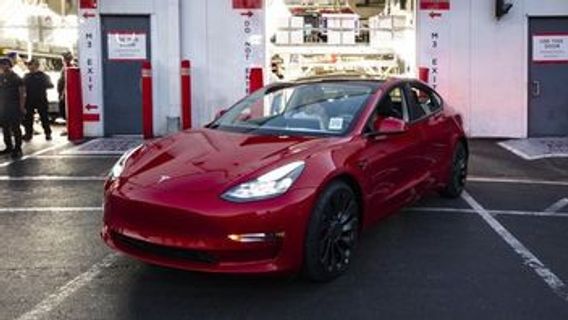 Tesla Cetak Rekor Baru dengan 439.000 Produksi EV di Tahun 2022