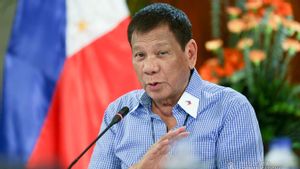Duterte Ancam Penjara Warga yang Tak Kenakan Masker di Luar Rumah