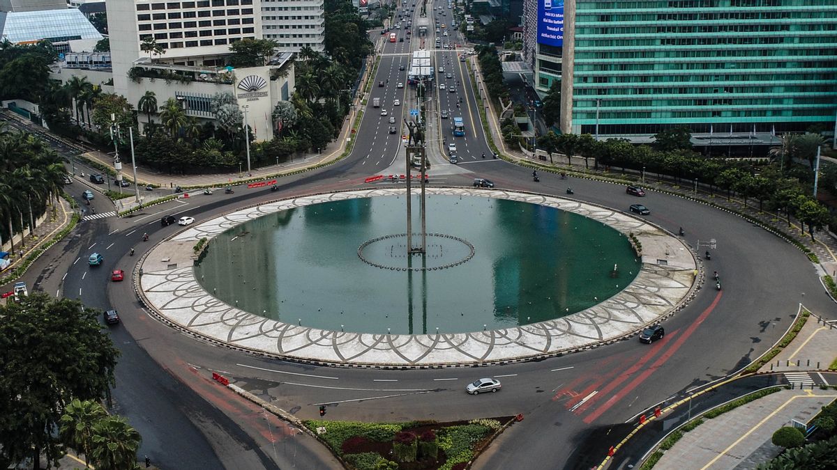 Selamat Datang, Patung Selamat Datang: Kala Ibu Kota Memamerkan Keramahannya