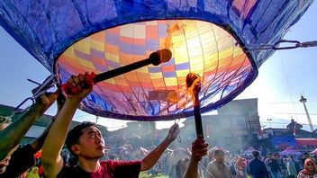气球文化节在Wonosobo警察保安下顺利进行