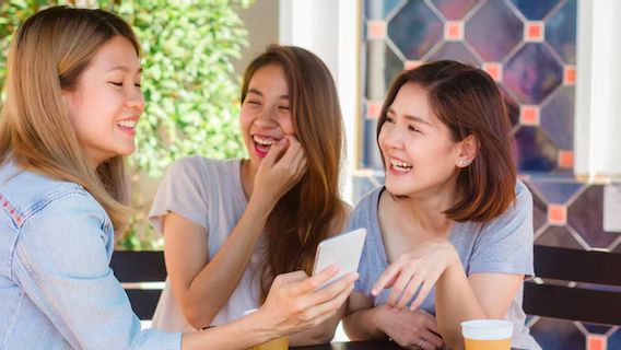 Cara Jitu Menyikapi Keluarga yang Suka Flexing saat Lebaran