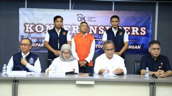 国家警察、カタールからの違法投資事件の逃亡者レッドノーティス