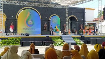 第16届穆罕默迪亚东爪哇穆斯维尔开幕式，科菲法向PMK协调部长出席