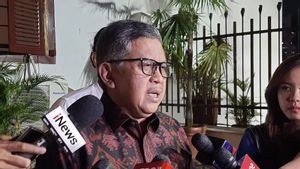 Sekjen PDIP Respons Pejabat Maju Pilpres: Rakyat Indonesia Justru Berharap Mahfud MD Tetap Jabat Menko Polhukam
