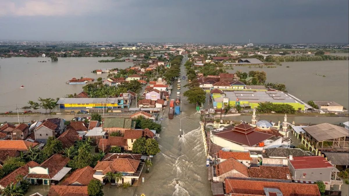 Note, 3 Alternative Paths When The Kudus-Demak Pantura Is Flooded