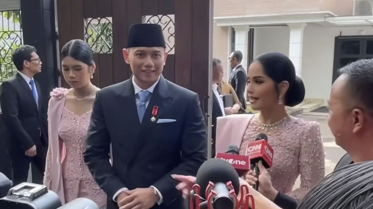 Anggun With Kebaya Pink, Annisa Pohan's Style Accompanied Agus Yudhoyono In The Inauguration Of The Minister