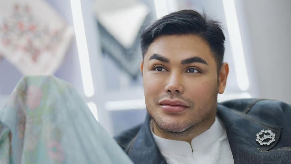 आहार इवान गनवान सफल, लगभग 25 किलो वजन कम