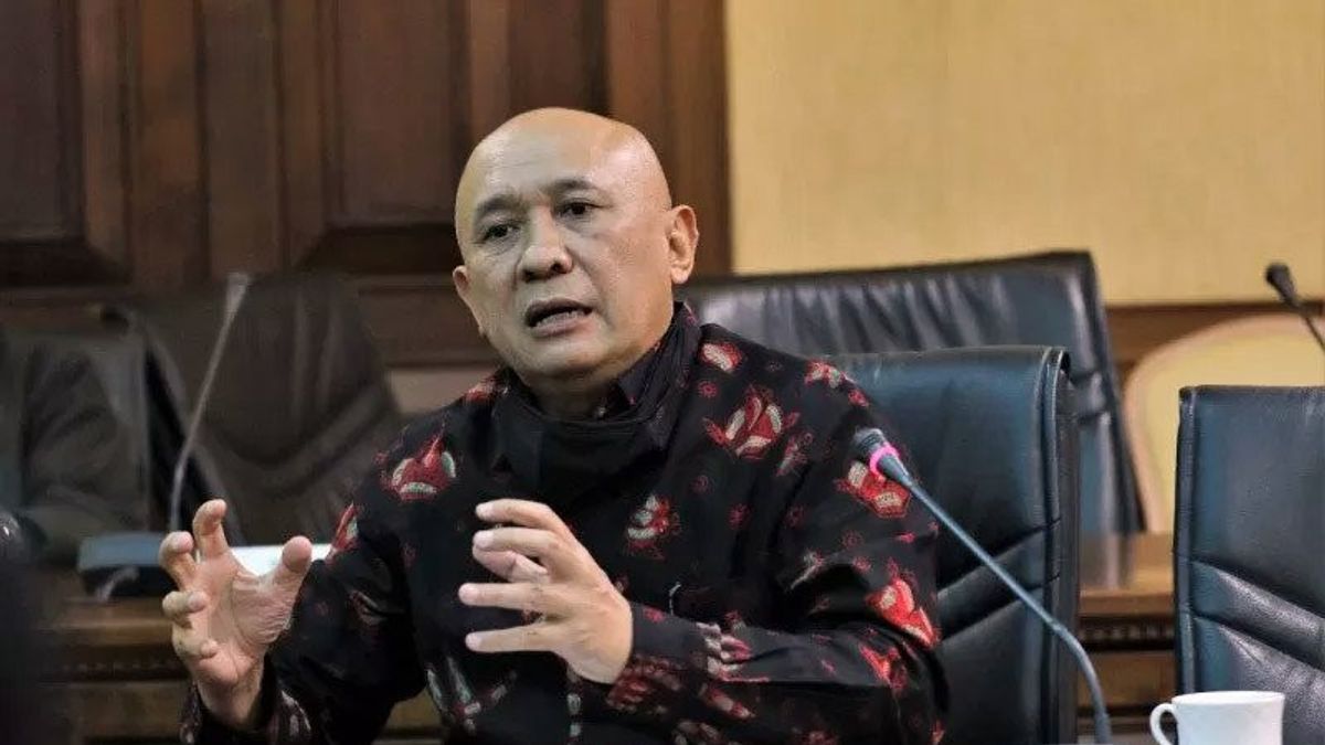 Anticipating Illegal Goods, Coordinating Minister For SMEs Suggests RI To Have Special Ports For Imports